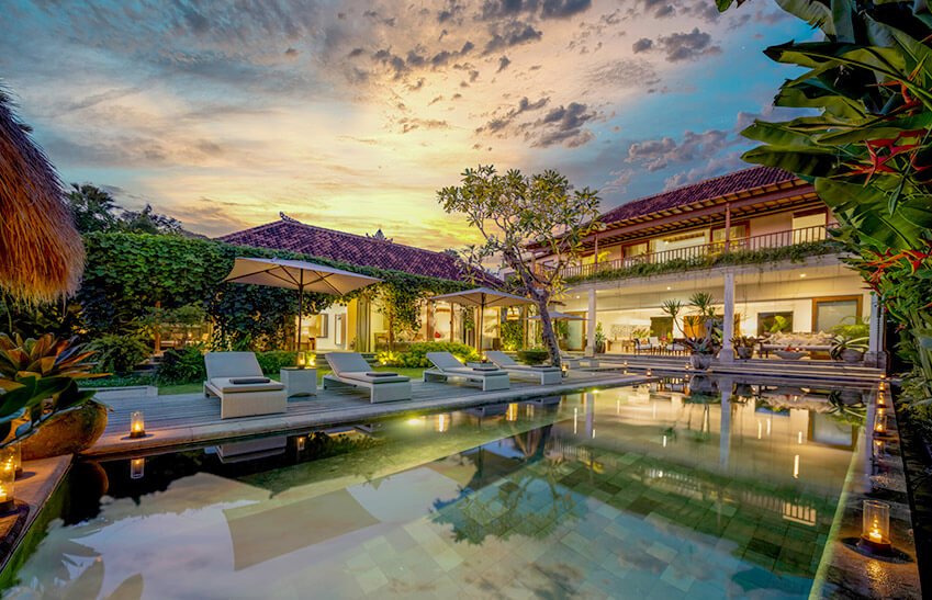 Villa Mandalay Dua - Villa at sunset